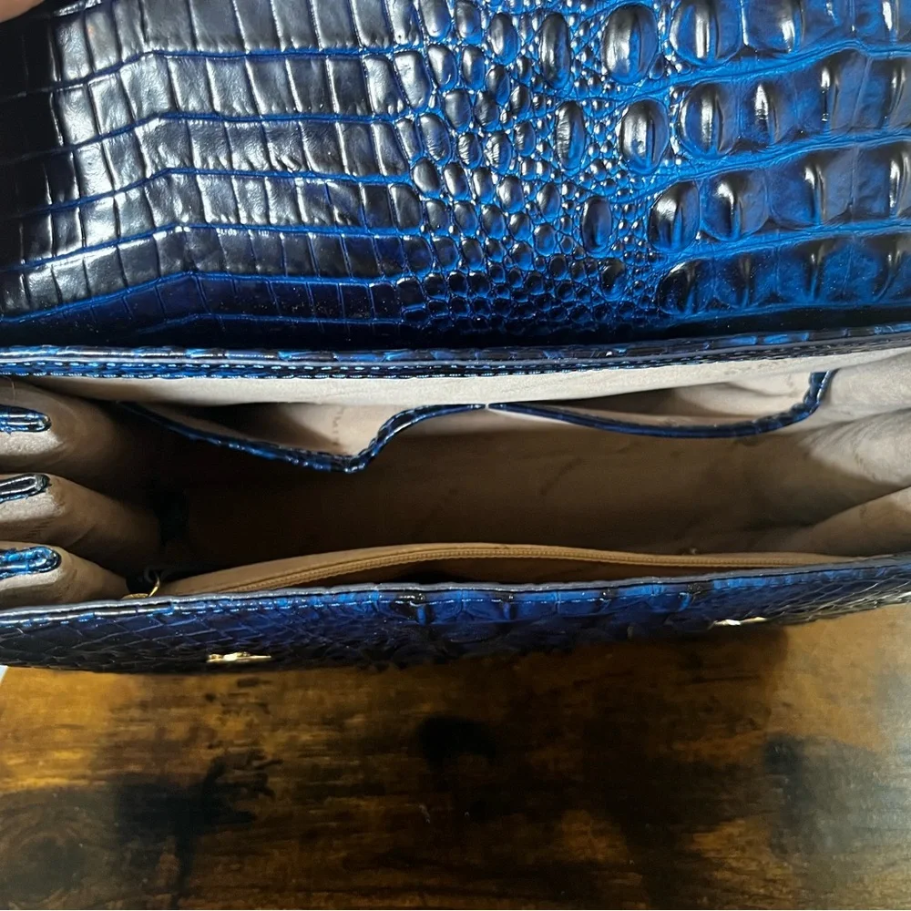 Brahmin Blue Crocodile Gabriella Bag - Picture 5 of 6